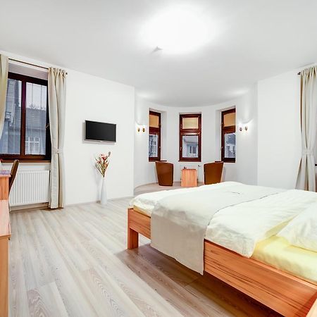 Penzion Královská Cesta Brno Quarto foto