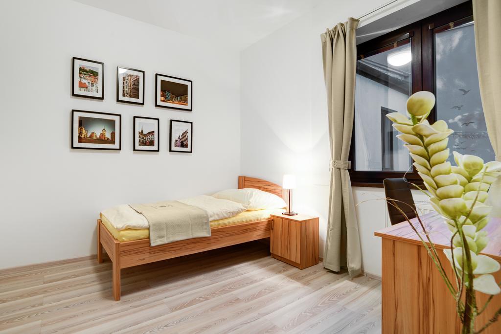 Penzion Královská Cesta Brno Quarto foto