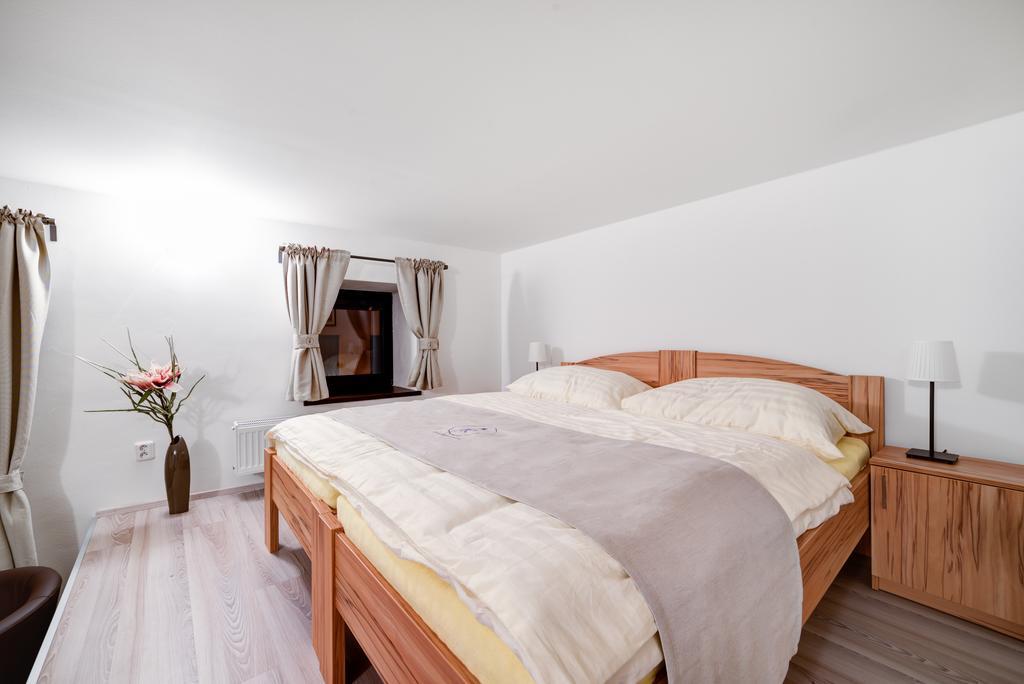 Penzion Královská Cesta Brno Quarto foto