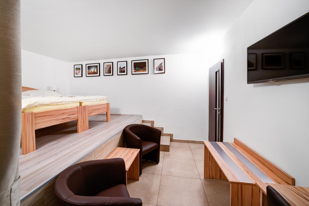 Penzion Královská Cesta Brno Quarto foto